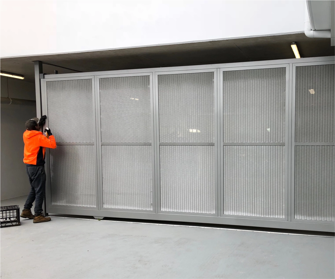 Sliding gates